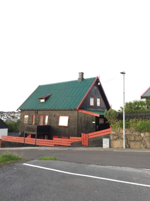Apartment In The Center Of Torshavn, Free Parking. Exterior photo